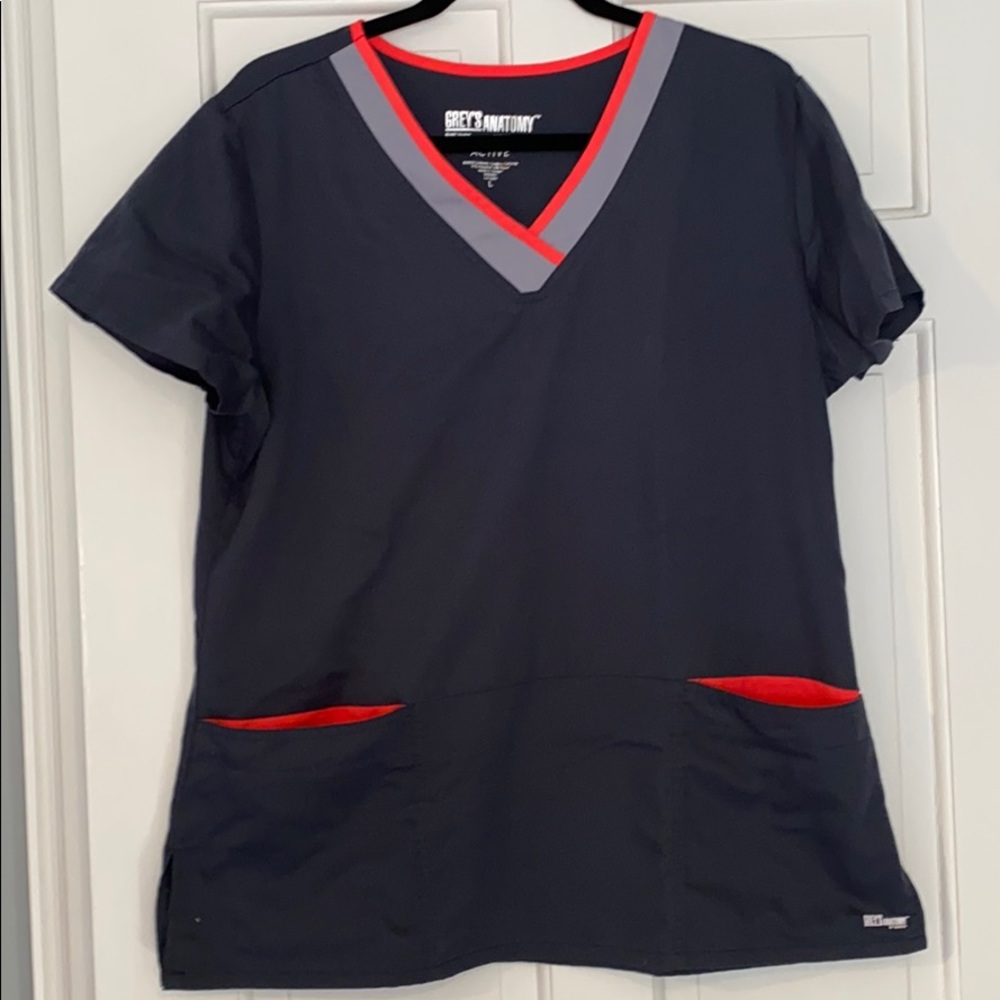 Greys Anatomy by barco L scrub top
